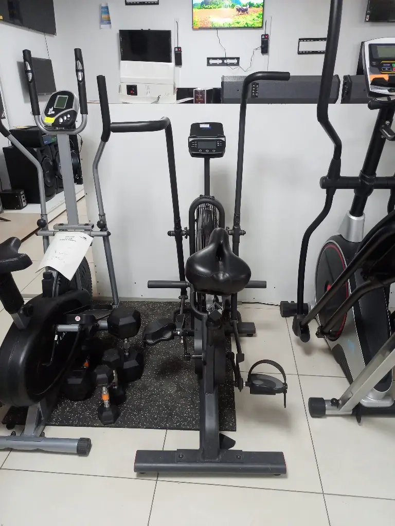 Vélo elliptique NA EM 1502